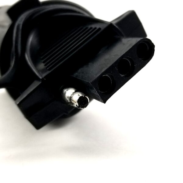 Haul'n 7-Way Blade to 4-Way Flat Adapter