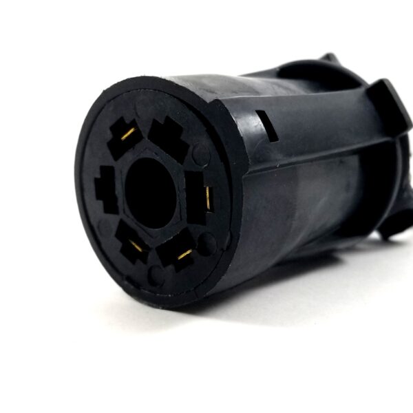 Haul'n 7-Way Blade to 4-Way Flat Adapter