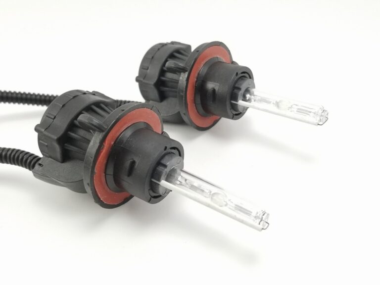 Lumenz H13/9008 PRO Bixenon HID Bulbs