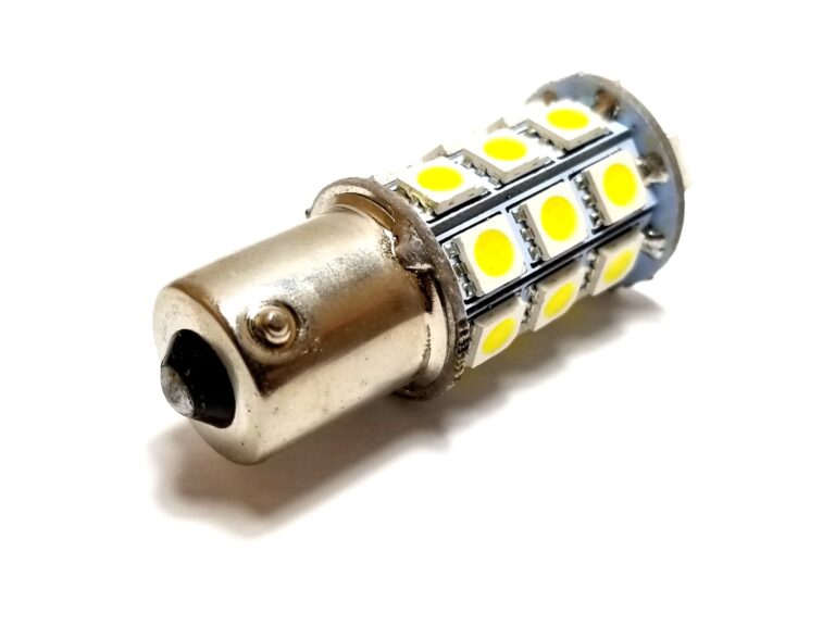 1156: Lumenz 5050 Series 27-LED Bulb
