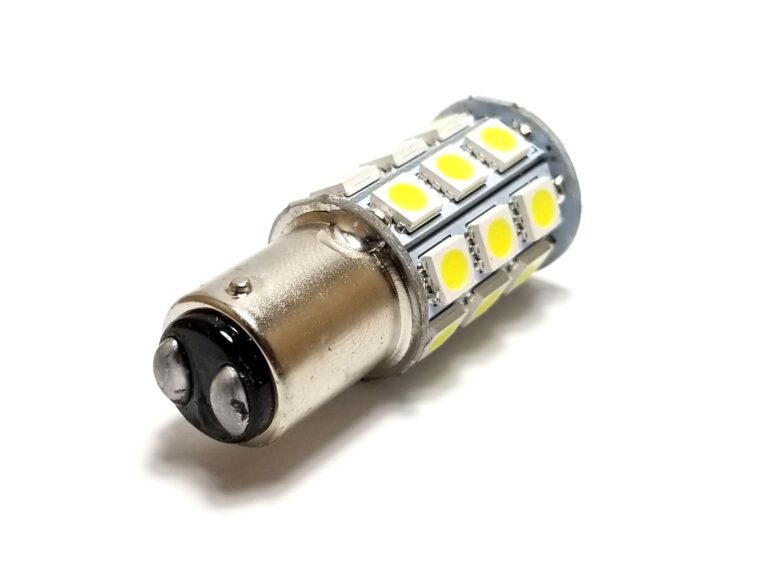 1157: Lumenz 5050 Series 27-LED Bulb