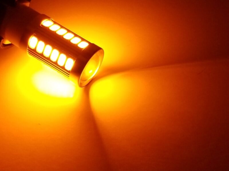 3157: Lumenz SL1 33-LED Bulb - Amber (High)