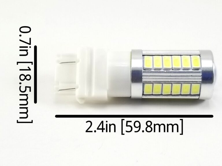 3157: Lumenz SL1 33-LED Bulb