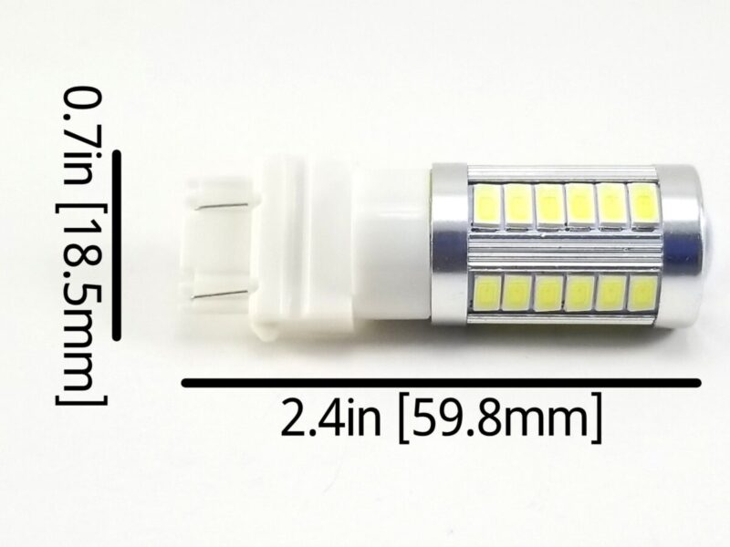 3157: Lumenz SL1 33-LED Bulb