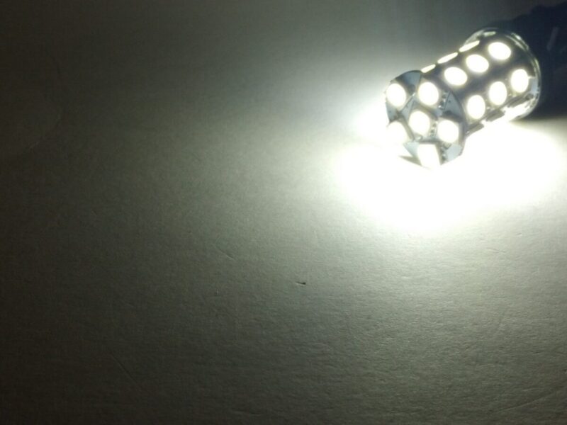 7443: Lumenz 5050 Series 27-LED Bulb - 4300K Warm White