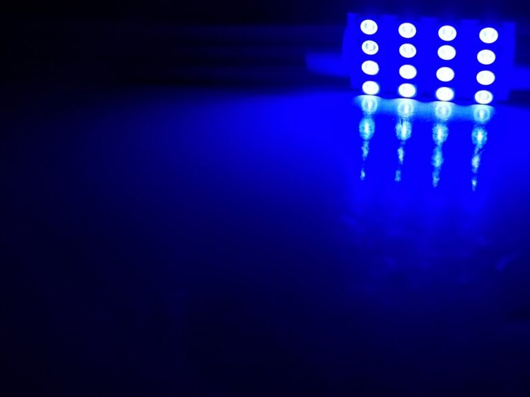 41mm: Lumenz 1210 Series 16-LED Bulb - Blue
