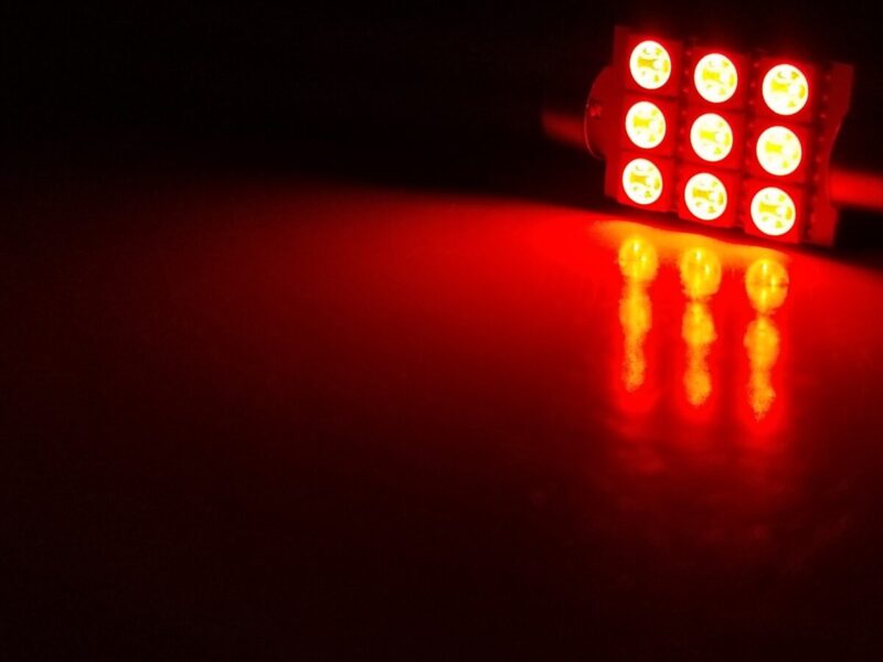 41mm: Lumenz 5050 Series 9-LED Bulb - Red