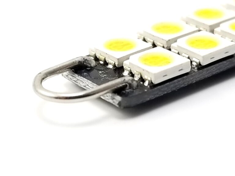 44mm: Lumenz 5050 Series 8-LED Rigid Loop Bulb