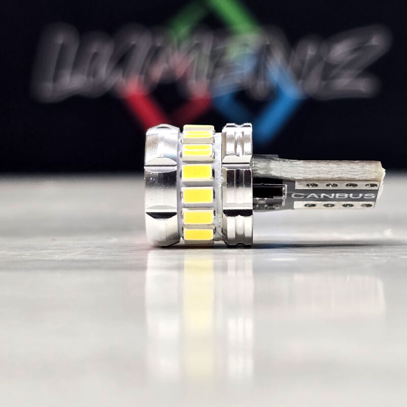 194: Lumenz Performance Series (PS) 18-LED Canbus Bulb