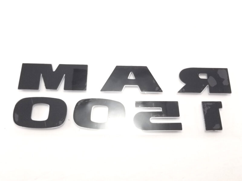2007-19 RAM 1500 Door Emblem - Chrome