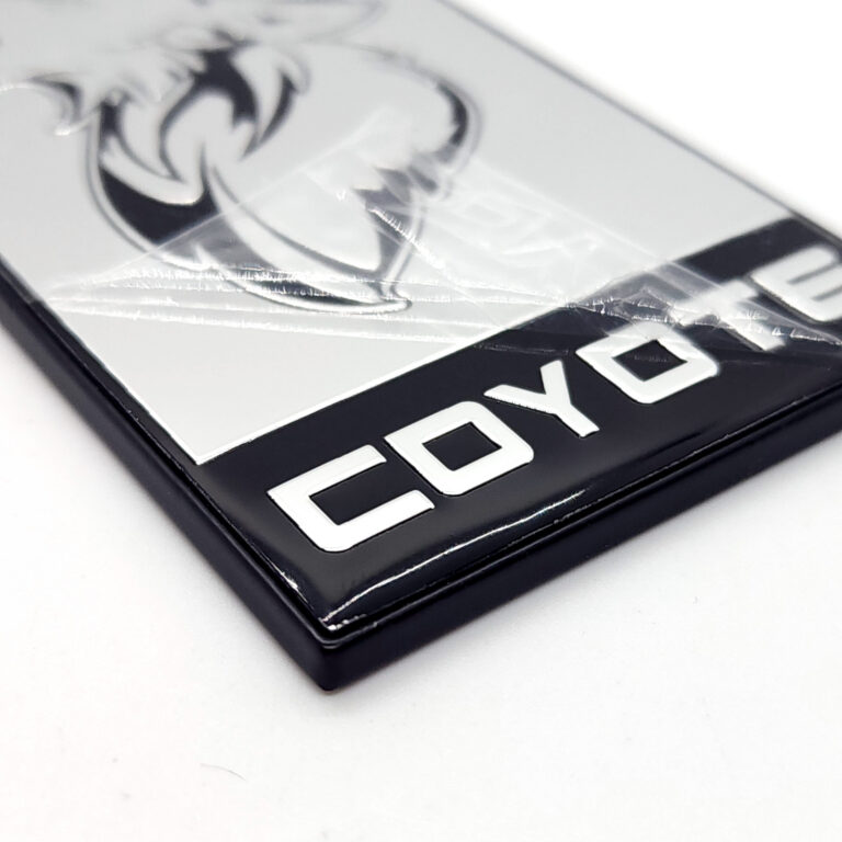 2015-24 Mustang Coyote Howler Decklid Emblem - Chrome