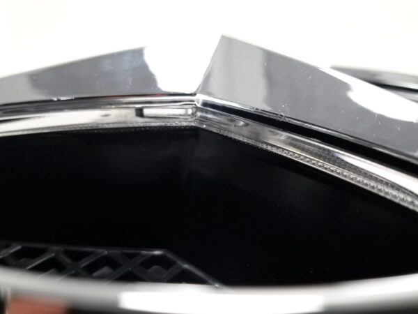 LED Grille Light for 2005–2013 Mercedes-Benz