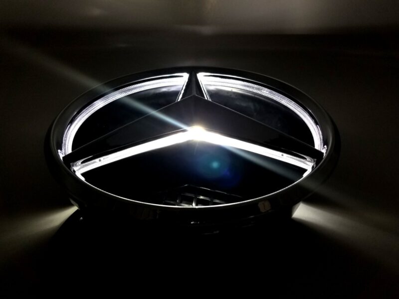 LED Grille Light for 2005–2013 Mercedes-Benz