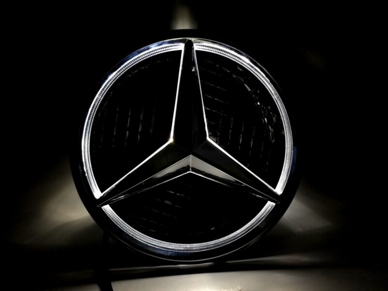 LED Grille Light for 2005–2013 Mercedes-Benz